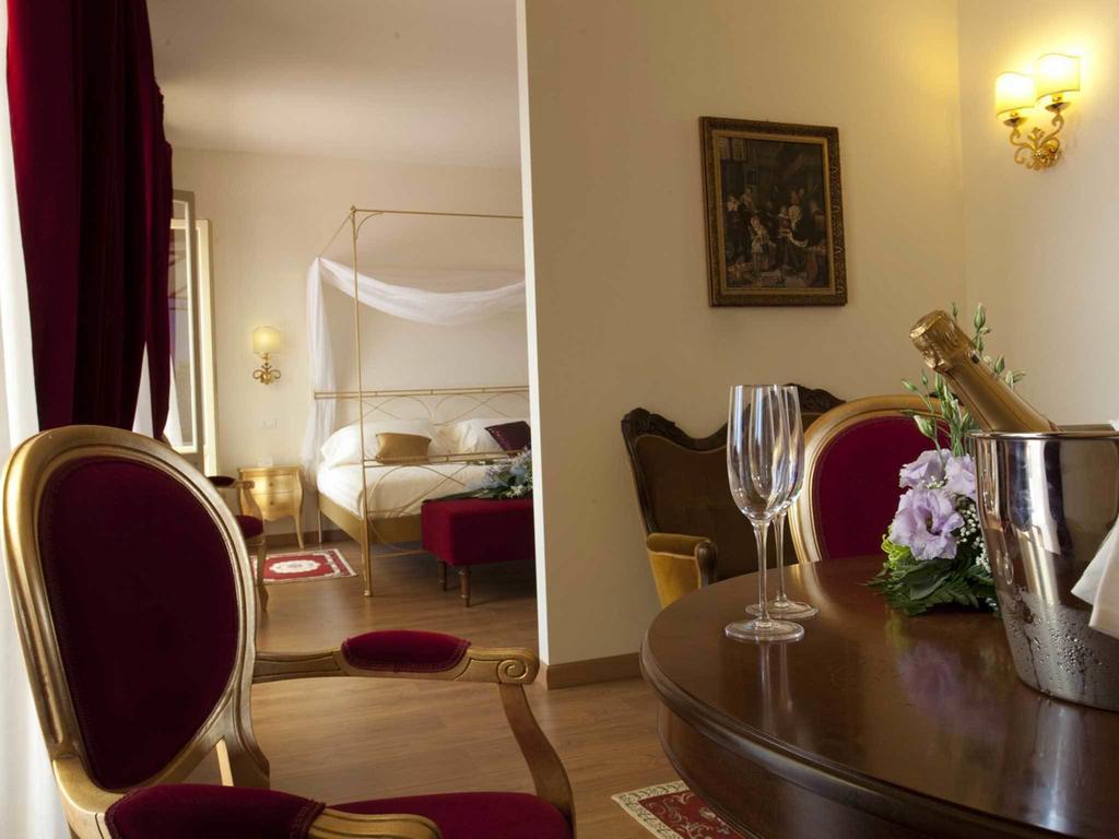 Giotto Hotel & Spa Asís Habitación foto